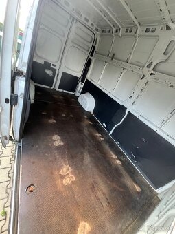 Predám dodávku Peugeot boxer - 5