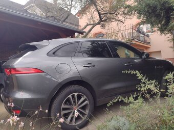 JAGUÁR F-Pace 2.0 D 132 KW AWD R-SPORT MOD ROK 2018 - 5