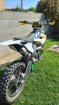 Husqvarna tc 250 rv. 2015 - 5