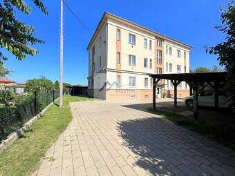 PREDAJ veľky 3 izb BYT 109m2 so záhradkou Bošany - 5