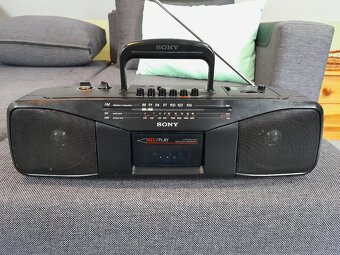 Vintage Sony rádiomagnetofón - 5