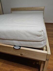 Predám IKEA manželskú posteľ 140x200 - 5