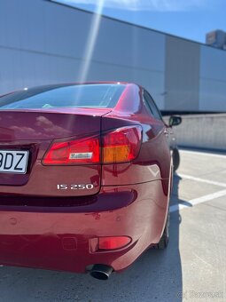 Lexus IS 250 A/T - 5
