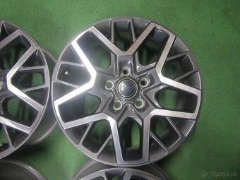 R18 hliníkové disky jeep rozteč 5x127 7,5x18 et44,45 - 5