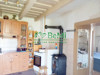 Predaj dvojgeneračného rodinného domu - Tekovské Lužany ( 02 - 5