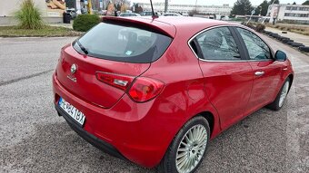 ALFA ROMEO GULIETTA 1.6 JTD - 5