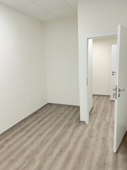 Prenájom izby, Gunduličova ul., Bratislava I. - 5