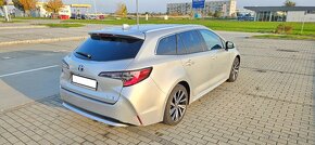Toyota Corolla Combi TS 1,8 hybrid - 5