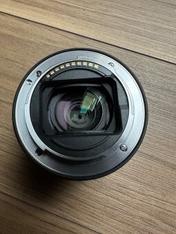 Sony FE 28-60 f/4-5.6 - 5