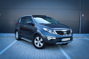 Kia Sportage 1.7 CRDi VGT 2WD Panoramatická strecha, Tažné - 5