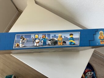 Predam LEGO City 60349 Lunárna vesmírna stanica - 5