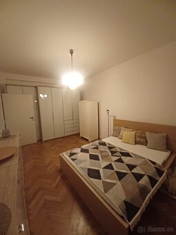 Prenajmem zrekonštruovaný 2-izbový byt v centra mesta - 5