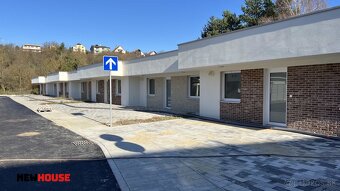 DOM 3 - Jedinečná príležitosť na bývanie v radovej zástavbe - 5