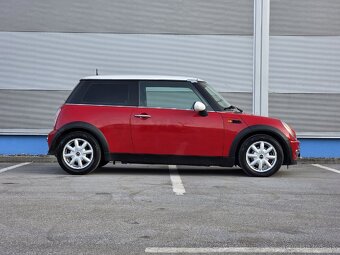 🏁 Mini Cooper 1.6i (85kW) – Štýlovka v 🔝 stave - 5
