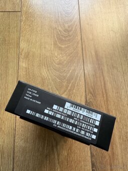 Predam Samsung galaxy Z flip6 256Gb - 5