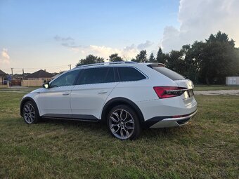 Škoda Superb Combi 2.0 TDI Scout 4x4 DSG prvy majiteľ - 5