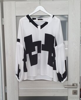 Čierno-biela blúzka v.L/XL - 5