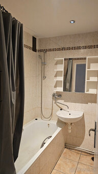 Predaj 3. - izb. byt - 5