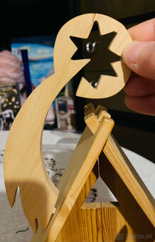 starý drevený betlehém - 5