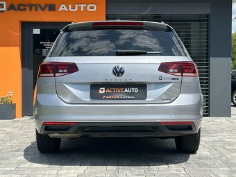 Volkswagen Passat Variant 2.0 TDi DSG 4Motion - 5