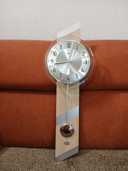 Kyvadlové nástenne hodiny AMS - 5