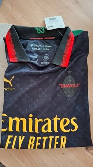 dres AC Milan - 5