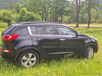 KIA SPORTAGE 2.0 CRDI 4x4 100 kw A/T automat kup.v SR - 5
