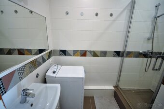 Klimatizovaný útulný 2-izb byt na skok k Štrkoveckému jazeru - 5