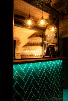 Odstúpenie prevádzky Vináreň & Bar na Michalskej v Bratislav - 5