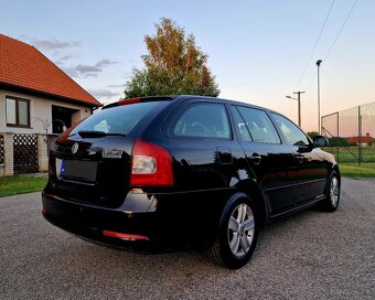 Škoda Octavia Combi 1.6 TDI GREELINE R.V.2012. - 5