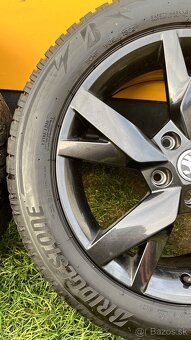 Octavia 4 zimná sada 5x112 r17 Lyra - 5