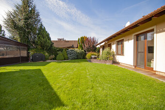 Predaj dom s bazénom, vírivkou, saunou, 792m2 pozemok-Sloven - 5