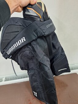 Hokejový výstroj - 5