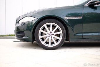 Jaguar XJ 3.0D FULL VYBAVA 2XTV - 5