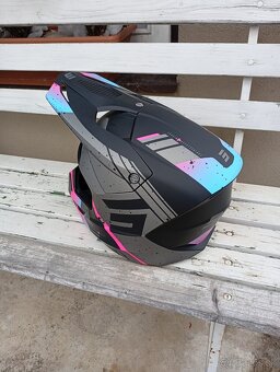 Predám mx prilba modro ružová - 5