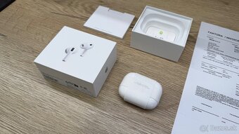 Apple AirPods Pro 3 - 5