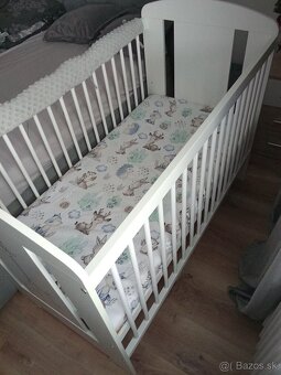 Predám detskú postieľku+ 2x matrac, plachty, mantinel... - 5