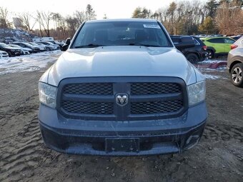 Dodge Ram 5.7 2014r.v LIFT MODEL horsi stav - 5