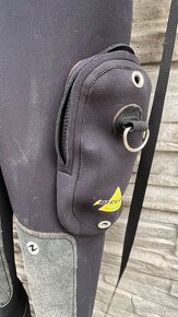 Predám suchý patápačský neoprén Aqualung Intruder - 5