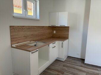 Nezariadený 2-izb.byt, Nitra, centrum na prenájom - 5