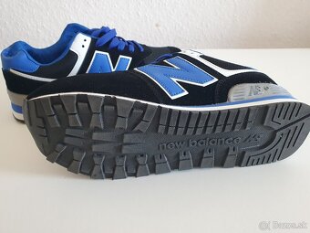 Tenisky zn.New Balance v 41 BlackRoyalBlue - 5