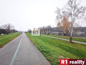 Šikovný 1 izb. byt 41 m2, výťah, parking, WALTARIHO ul. Pieš - 5