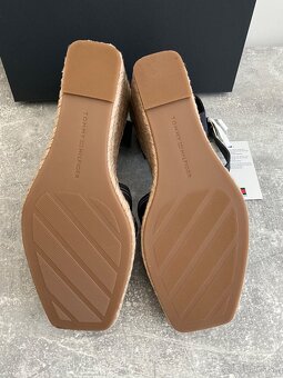 Sandále Tommy Hilfiger NOVÉ - 5