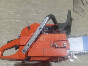 Predám Husqvarna 365 x-torq - 5