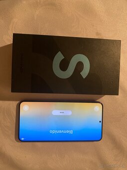 Samsung S22 + plus 5G. 256 g /ram 8 - 5