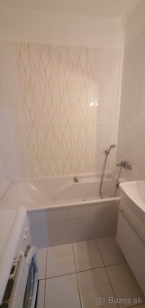 Prenajmem 2 izb. byt v centre PP novostavba - 5