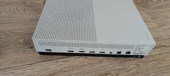 Xbox One S + Hry - 5