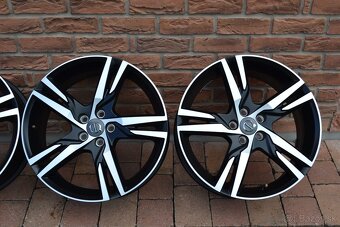 5x108 R19 Hlinikove disky Original Volvo XC60 - 5