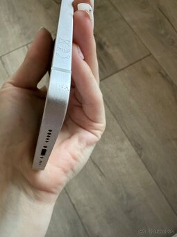 iPhone 12 white - 5