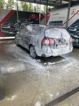 VW passat b6 2.0 TDI 103kw 4x4 - 5